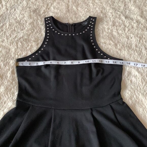 Mossimo silver studded dress - Picture 2 of 16